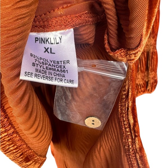 Pink Lily Wrinkle Effect Tiered Copper Rust Button Down Velvet Top XL NWOT - Picture 9 of 10